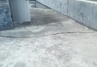 东平楼顶漏水维修公司分享下如何解决卫生间隐蔽部位漏水的问题?